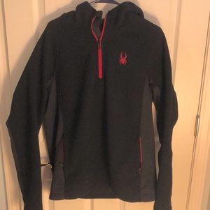 NWOT Spyder quarter zip with hood and two side pockets! High qual material/brand